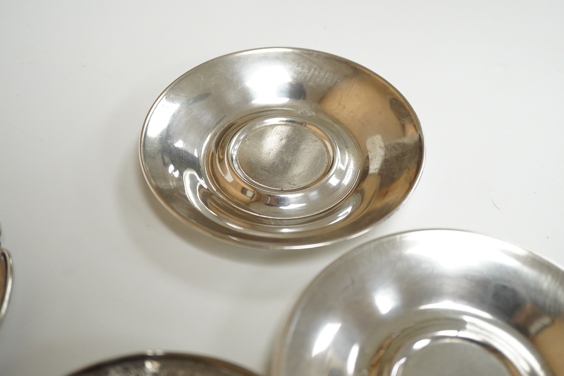 Four 20th century Turkish Sener 925 octagonal coffee cups and two saucers, together with four other Turkish 800 standard white metal small dishes and one other 800 dish, 13oz.